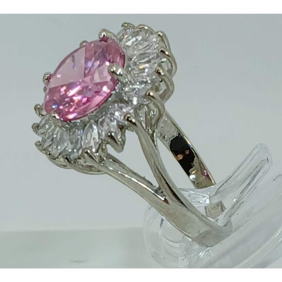 Vintage Ring Size 7.5 Silver Tone White Gold GP Pink CZ Cluster Cocktail NOS - Picture 7 of 10